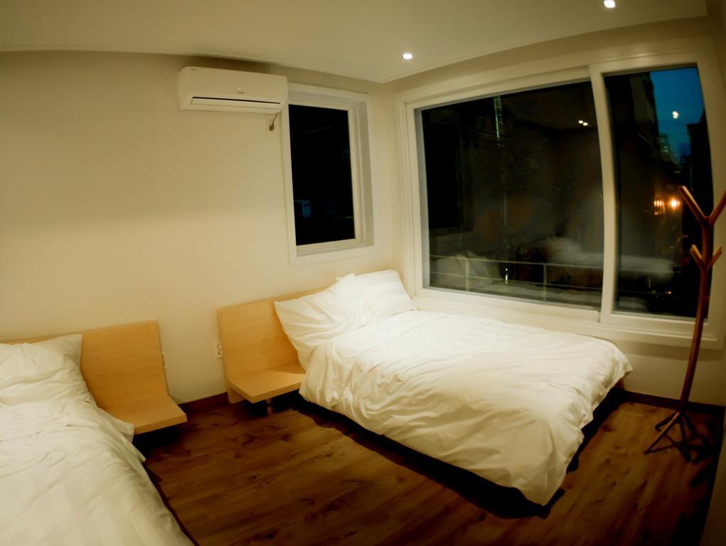 Zip Hotel Seoul Room photo